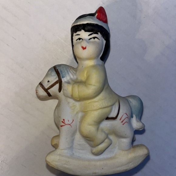 Vintage Indian Bisque figurine with Pony Collectible - Picture 6 of 7